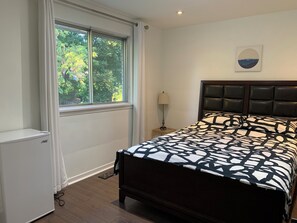 3 soverom, skrivebord, strykejern/-brett og wi-fi (inkludert)