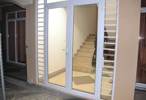 Cozy 2-bedroom apartment in welcoming Flic en Flac with WiFi, AC, close to beach