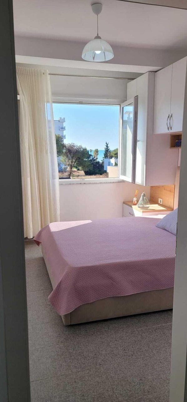 Familjelägenhet - balkong - havsutsikt | 1 sovrum och gratis wi-fi