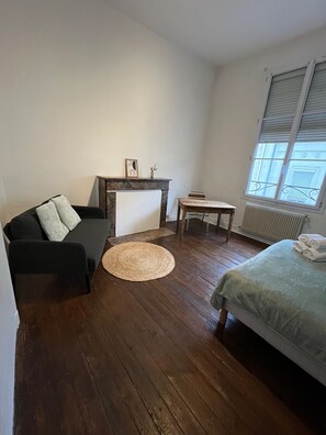 2 bedrooms, WiFi, bed sheets - T3 QUARTIER DOUTRE ANGERS (Angers)