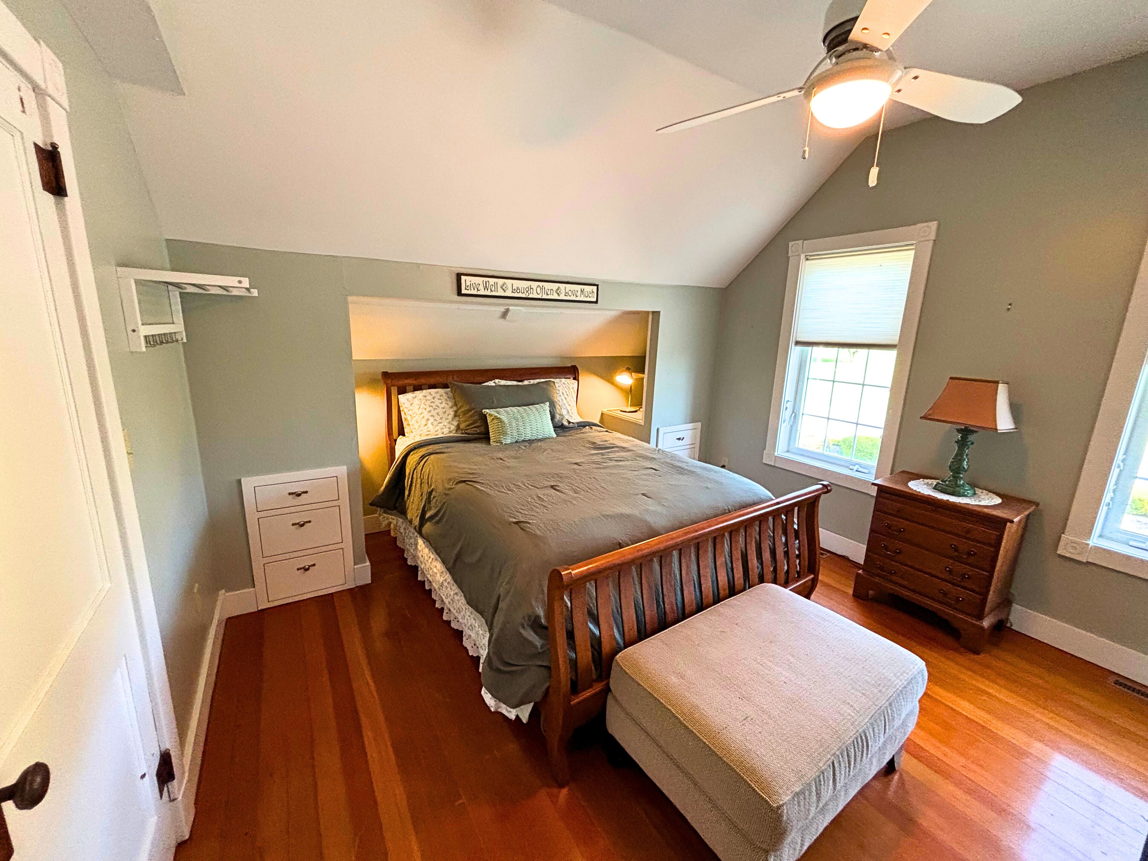 Premier Suite | Soundproofing, iron/ironing board, rollaway beds, free WiFi