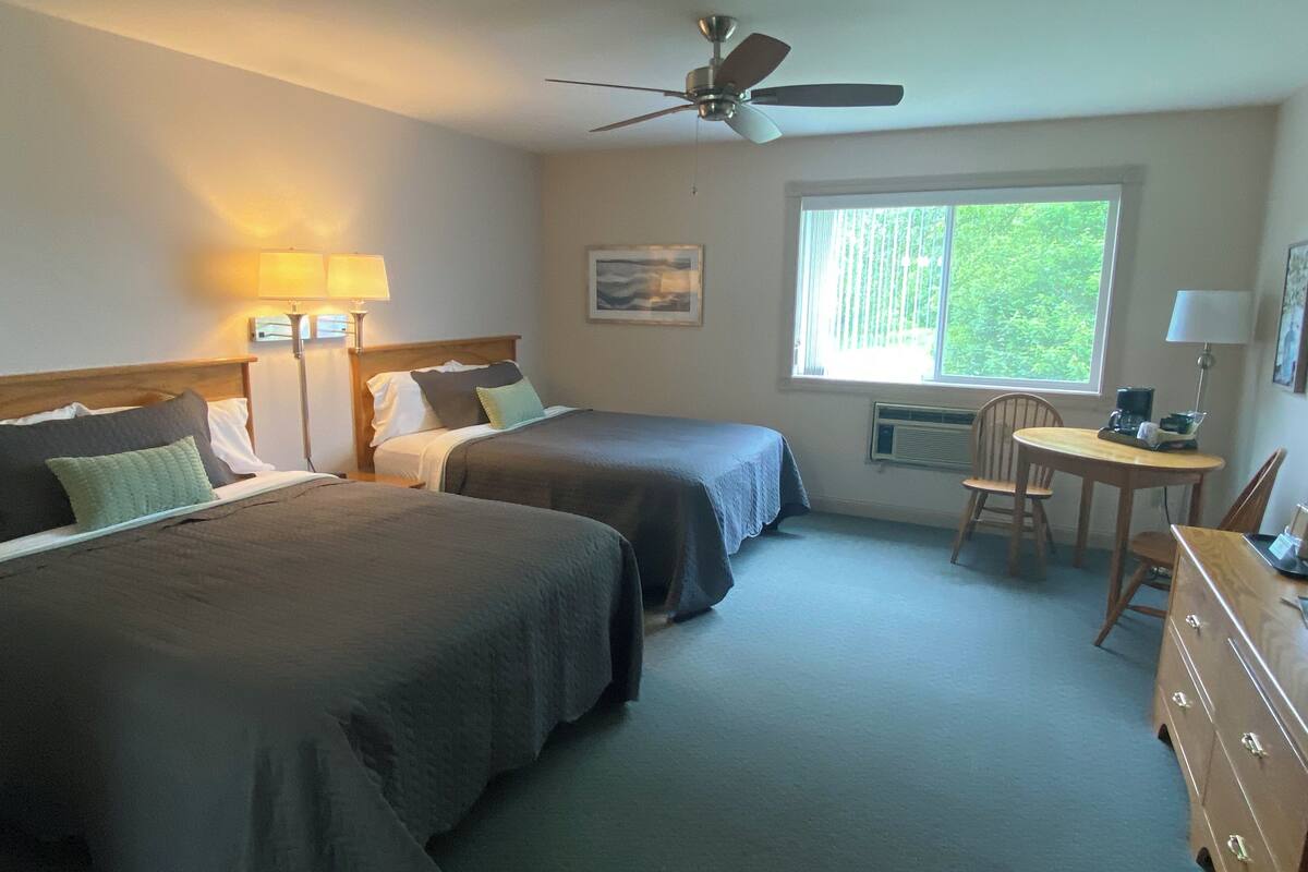 Soundproofing, iron/ironing board, rollaway beds (surcharge)