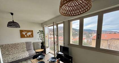 Nice view 500m from the spa