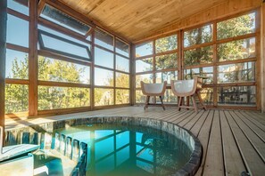 1 treatment room