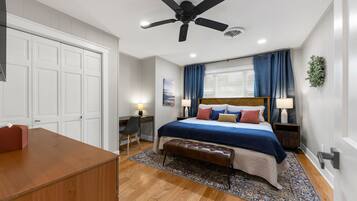 4 bedrooms, desk, iron/ironing board, travel crib