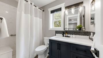Shower, towels