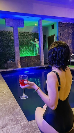 Sauna, hot tub, steam room, massages. Sanchz Aqua Lounge Hotel by Chat Noir