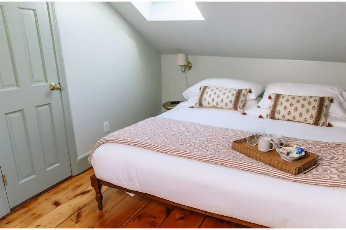 Room, 1 Katil Raja (King), Non Smoking, Penyaman udara (WILCOMB) | Wi-fi percuma