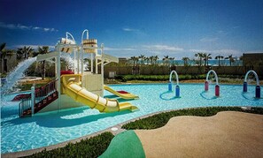 Indoor pool, 9 outdoor pools, free pool cabanas, pool umbrellas - The Grand Mayan at Puerto Peñasco (Puerto Peñasco)