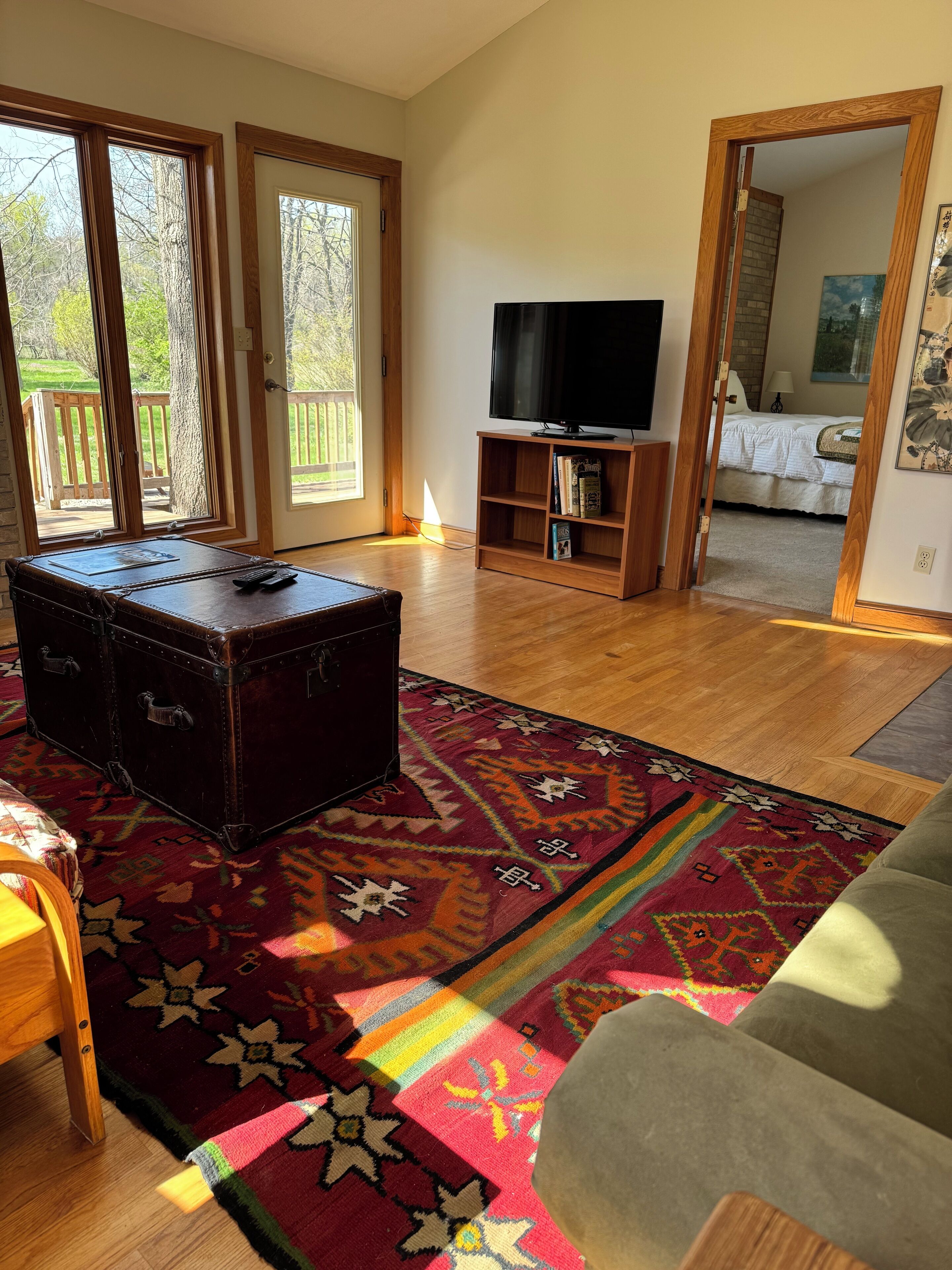 2 bedrooms, WiFi, bed sheets