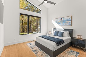 4 dormitorios, tabla de planchar con plancha, wifi gratis y ropa de cama