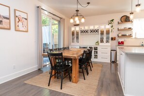 Dining - Family & Pet-Friendly Bend Getaway with Hot Tub (Bend)