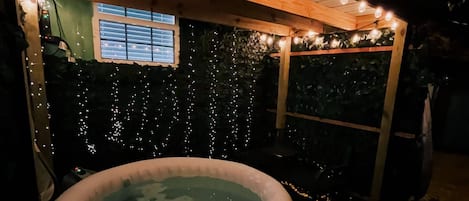 Baignoire à remous extérieure