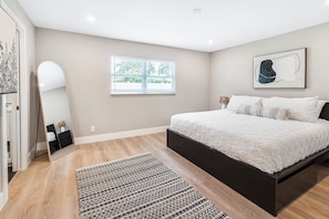 3 bedrooms, WiFi, bed sheets