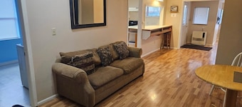 The Queen 2 Bedroom Apartment D