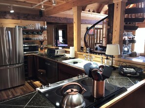 Private kitchen - North Star, a private log cabin with a gorgeous view in Leatherwood Mountains (Ferguson)