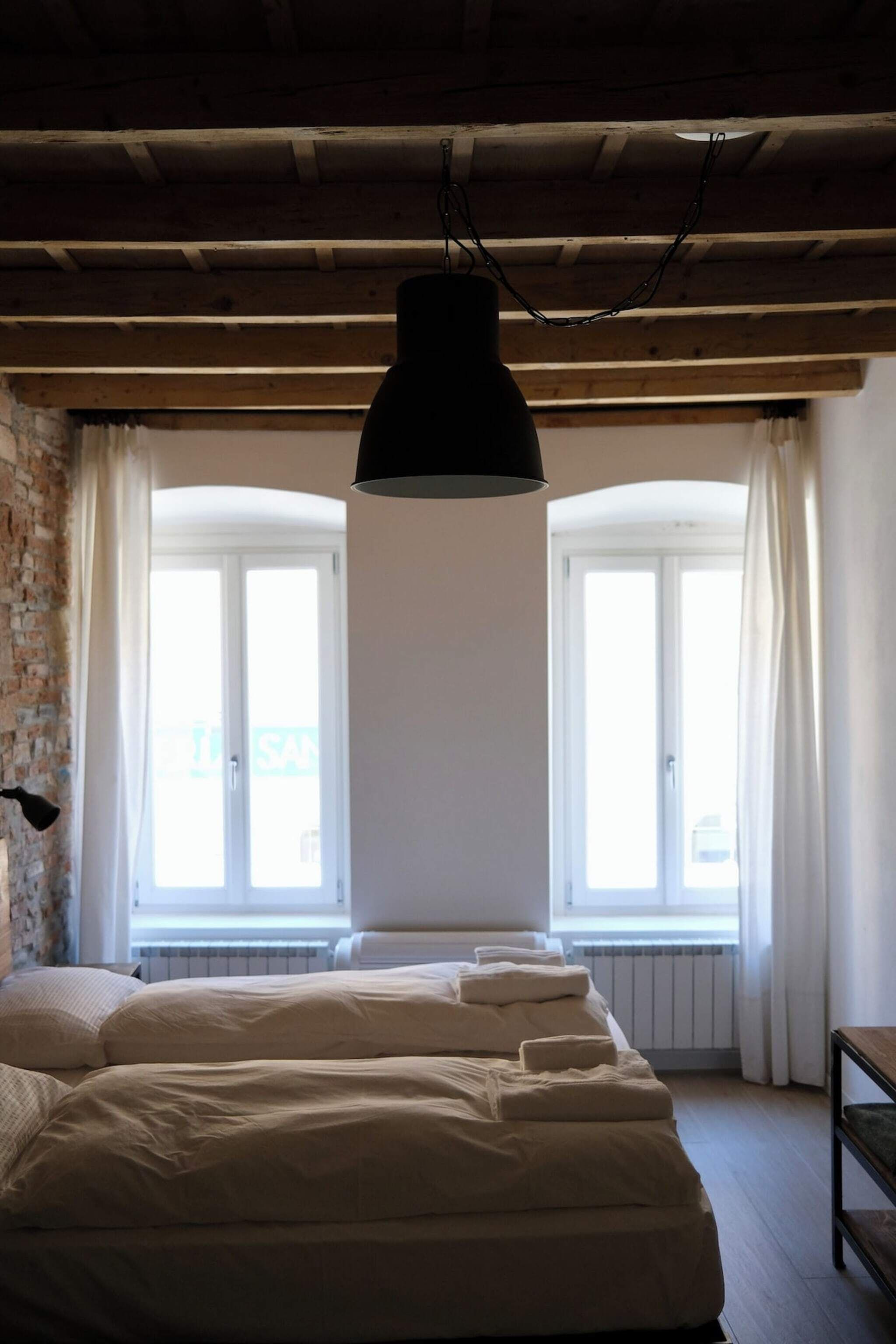 Wifi gratis y ropa de cama 