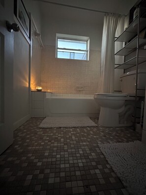 Håndklæder, Sæbe, Toiletpapir