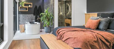 Villa de lujo, 1 cama de matrimonio grande | Espacio para trabajar con un portátil y cortinas opacas