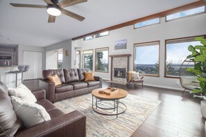 TV, fireplace, offices - Chena Ridge Grand Estate 7b4b w/Breathtaking Views (Fairbanks)