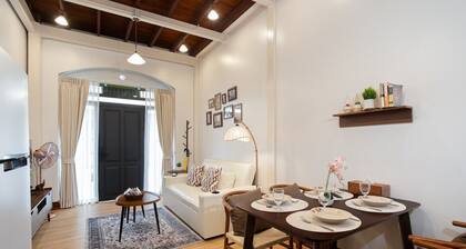 3BR 1SFB Home In Chinatown 5 Min MRT - Nivas Wanit