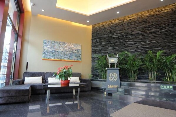 Interior - Super 8 Hotel (Beijing Qianmen Zhushikou Subway Station) (Beijing)