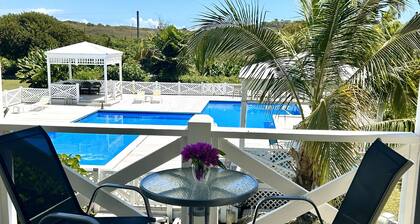 NEW! Saltwater Serenity - Poolside & Walk to Beach