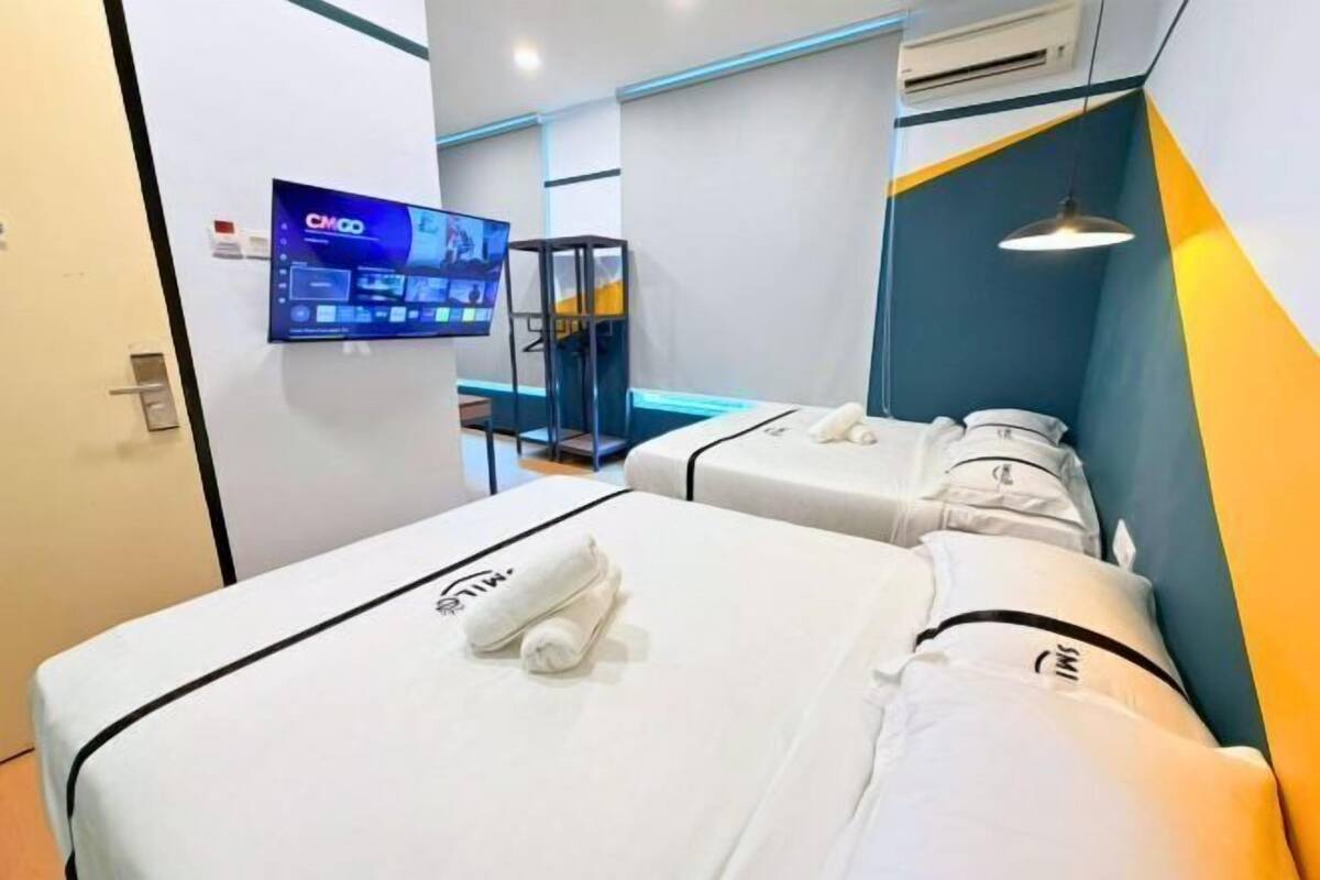 Desk, iron/ironing board, free WiFi