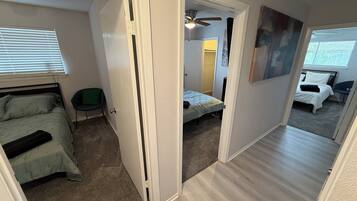 3 bedrooms, desk, free WiFi, bed sheets