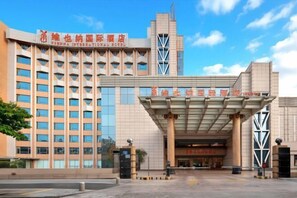 Exterior - Vienna International Hotel (Foshan Shiwan Hotel Creative Industry Park Branch) (Foshan)