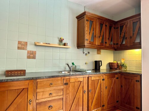 Peaceful Sierra Sanctuary