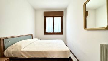 4 bedrooms, WiFi