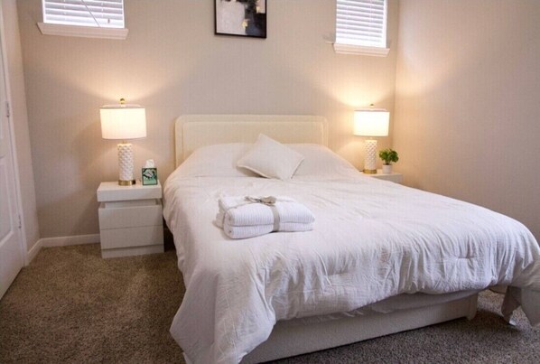 1 bedroom, iron/ironing board, WiFi, bed sheets - Magnolia 1335 (Magnolia)