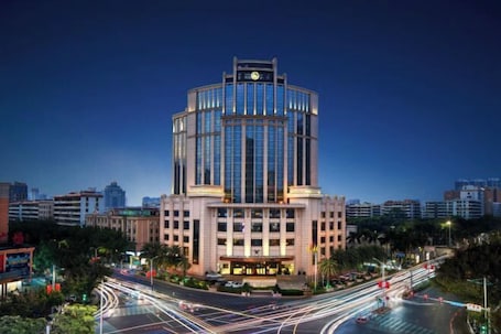 Exterior. La Palazzo Hotel