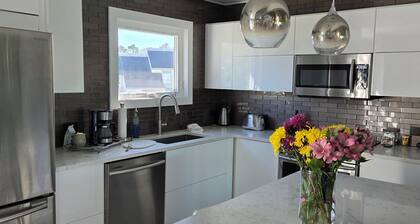 Fabulous 2/2 bedroom condo in quiet Panama City Beach gated neighborhood.