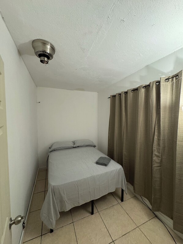 クラシック ダブルルーム ガーデンビュー | WiFi (無料)