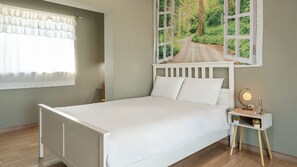 Basic Room, 2 Bedrooms (sum D(No pets allowed / Private BBQ))