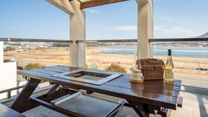 Basic Room, 2 Bedrooms (sum D(No pets allowed / Private BBQ)) | 1 bedroom, free WiFi - Suncheon Sum Pension (Suncheon)