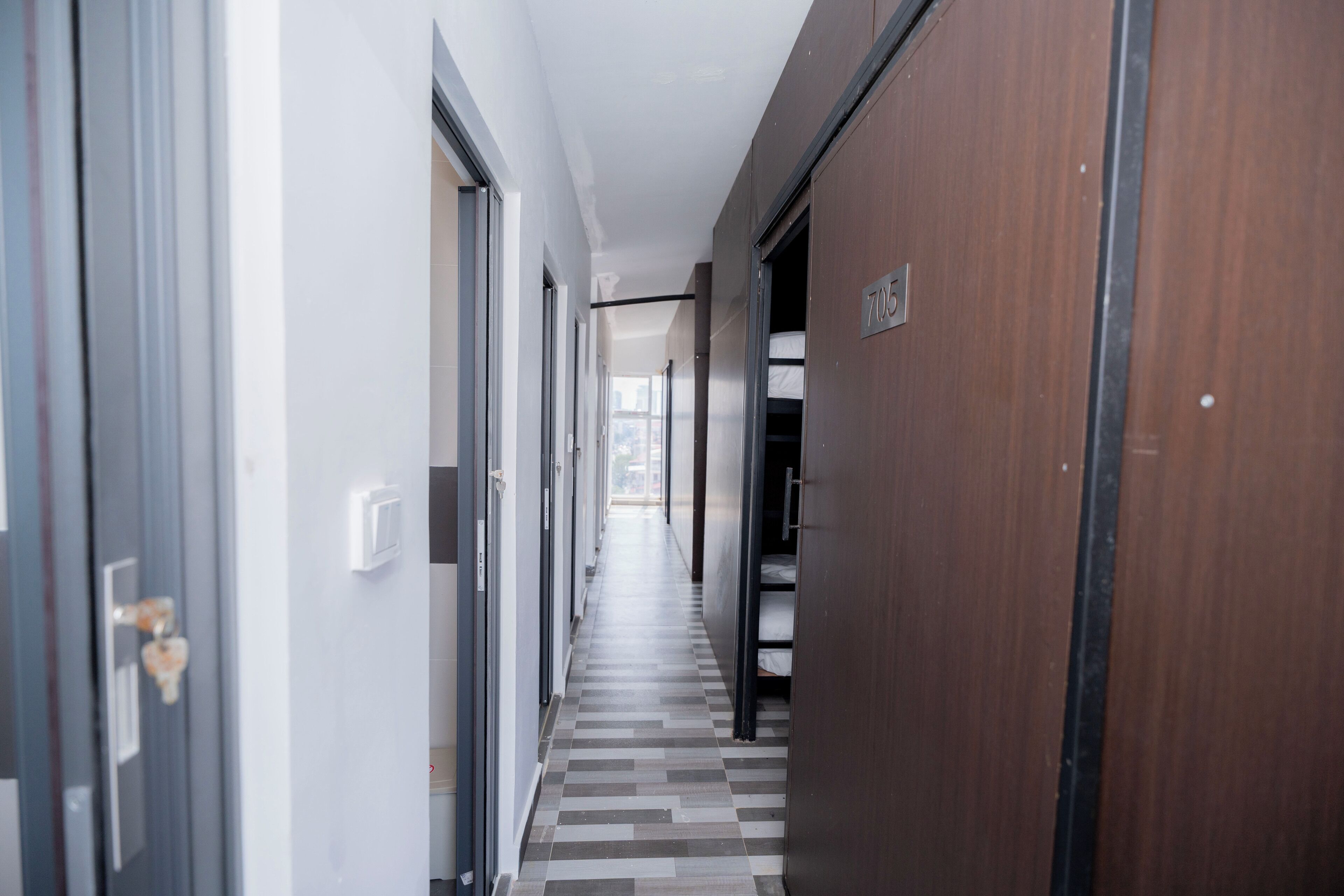 Bunk Bed in 4-Bed Mixed Dormitory Room with Windows | Bathroom | Free toiletries, soap, shampoo, toilet paper