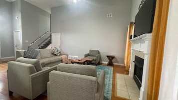 TV connectée, cheminée