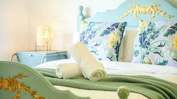 4 Schlafzimmer, Bügeleisen/Bügelbrett, WLAN