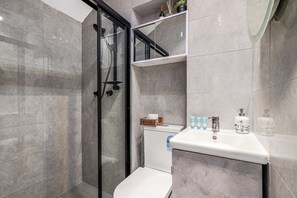 Shower, hair dryer, shampoo