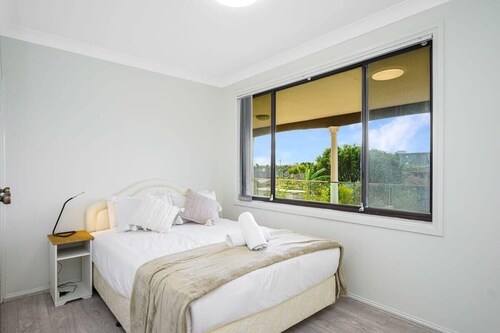 Liverpool Oasis 5BR Home for Groups and Families