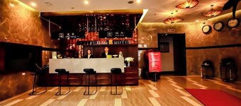 Regal Hotel (Jiamusi Railway Station Department Store)