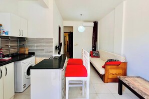 Interior - Inviting 1-Bed Apartment in Hurgada (Hurgada)