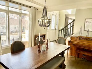 Dining - Chic Entire home for Large Groups - Chicago - Bucktown (Chicago)