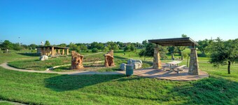 Lakeside heaven Hutto- Lake access 3bedroom near 130