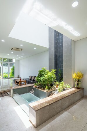 Villa Deluxe, 5 chambres, vue ville | Coin séjour