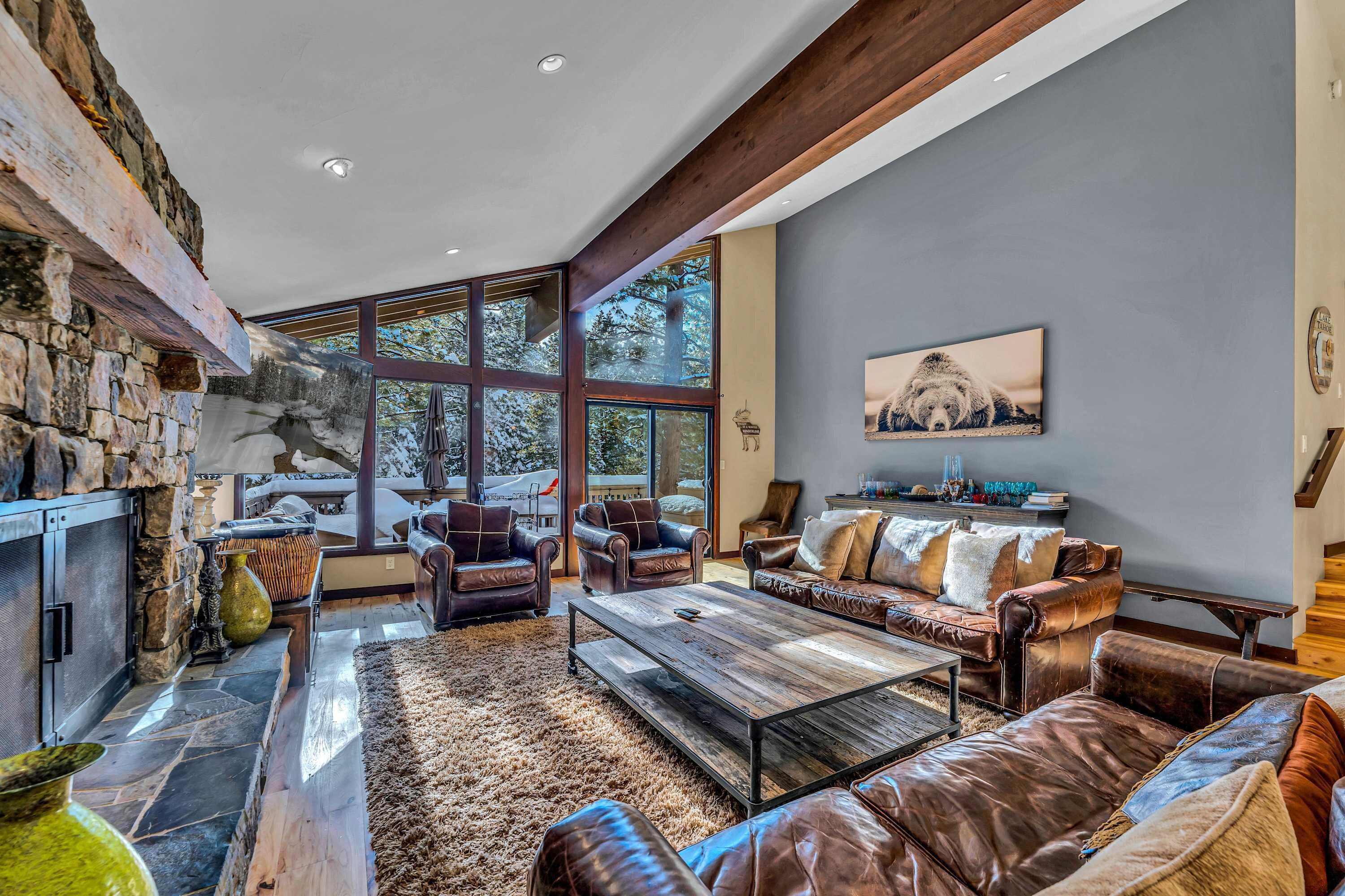 TV, fireplace, offices