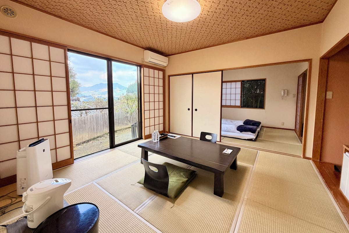 Habitación estándar con 2 camas individuales, vista al jardín | Wifi